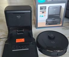 Eufy L60 Hybrid 2 in 1 Vaccum cleaner and Mop