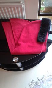 Red Hood Scarf with Black Faux Fur BNWOT