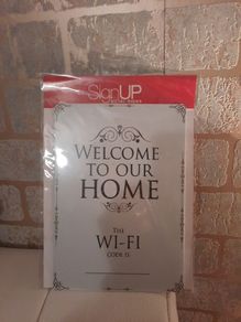 small metal wifi sign