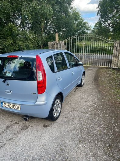 2005 Mitsubishi Colt
