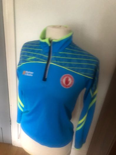 Signed Tyrone half zip gaa aged 12-13