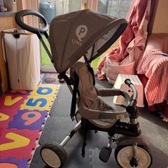 stroller