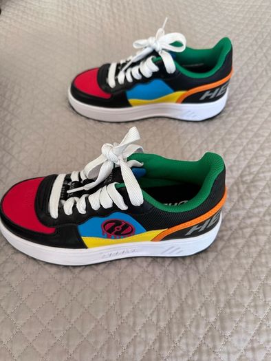 Healts wheeled shoes size 3 uk