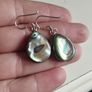 Vintage solid 925 sterling silver abalone shell drop earrings. Image 9