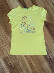 Benetton t shirt age 7-8
