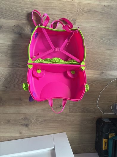 trunki suitcase