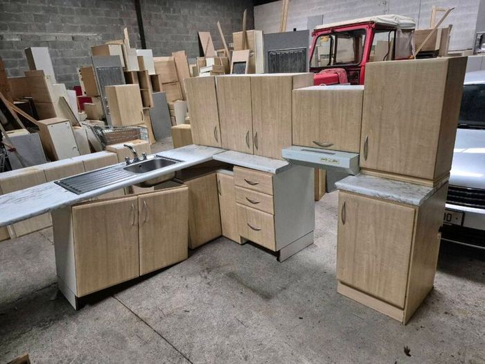 Kitchen for sale
