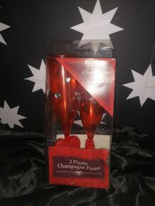 heart plastic glasses used ince like new