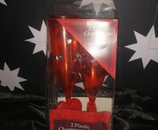 heart plastic glasses used ince like new