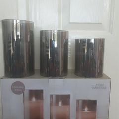 Candle Set/"Pure Decor" Glass Flicketing LED Candle Set (3) .. Reduced