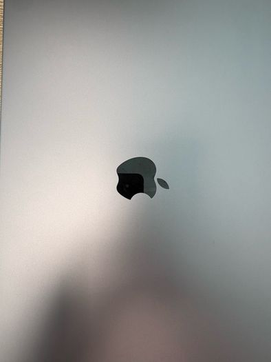 Macbook Pro 16 2021 M1 500ssd 16gbs like new