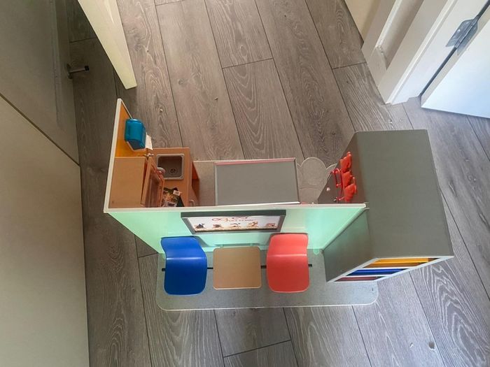 Generation doll vet set and Ice Cream Truck