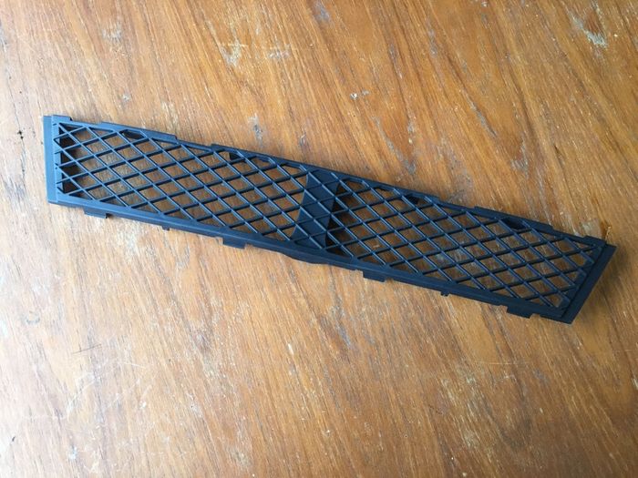 Mercedes Bumper Grille (R170)