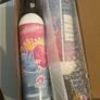 2x pink smoke canons Image 2