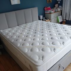 Super king storage bed and mattress