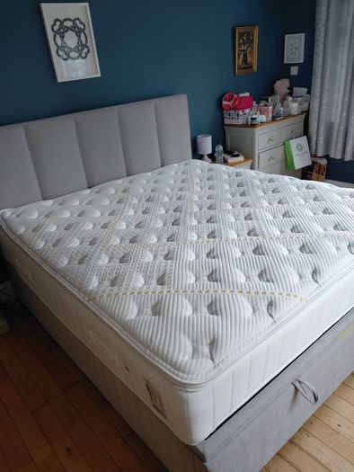 Super king storage bed and mattress