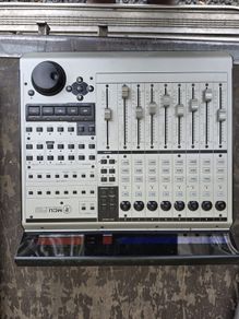 Mackie MCU Pro Universal DAW Control Surface