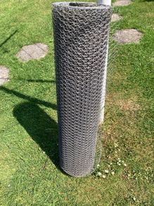 Large Roll of Chicken Wire . 70 cm D