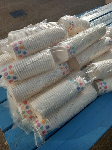 free cups plastic and paper