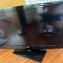Lg Tv 42" Image 2