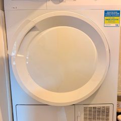Beko 8kg Freestanding Condenser Tumble Dryer.  Energy Class B