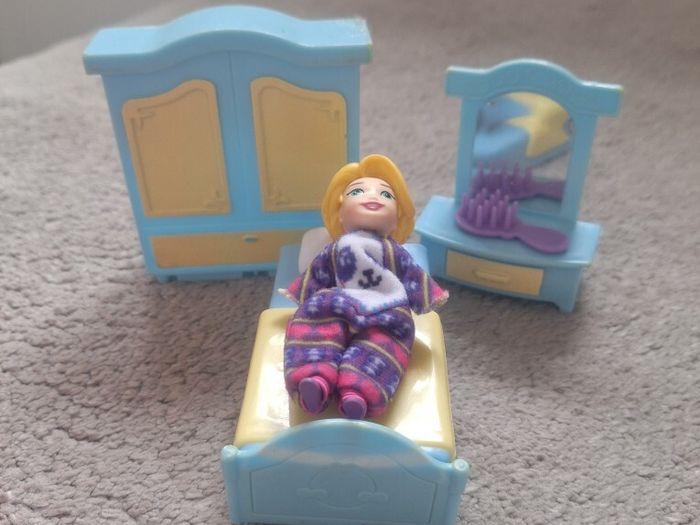 Dolls House Furniture Bundle