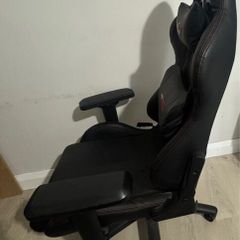 Gaming chair