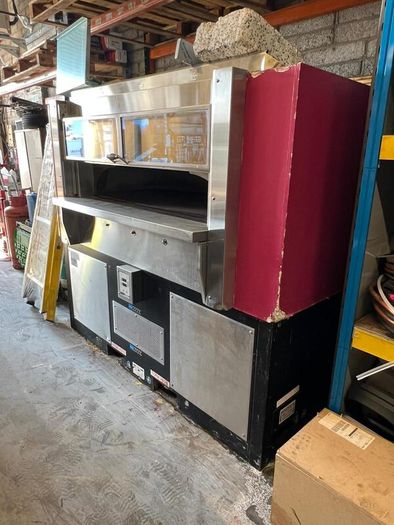 Commercial Pizza Oven