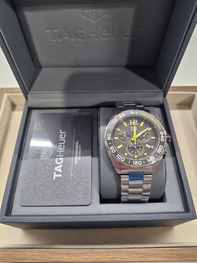 TAG Heuer Formula One Chronograph Quartz