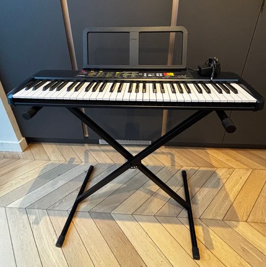 Yamaha Keyboard PSR-F52