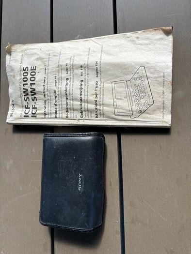 Sony ICF-SW100E radio