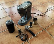 Delonghi Dedica Coffee Machine