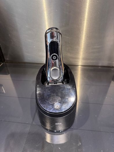 Braun series 9 shaver wet and dry
