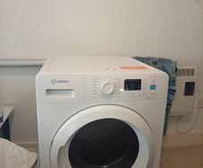 Indesit dryer 7kg a+ mint condition
