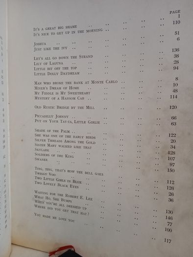 Sixty Old Time Variety Songs: News Chronicle Song Book No. 2. With an Introduction by Charles Coborn and George Robey (RB436)