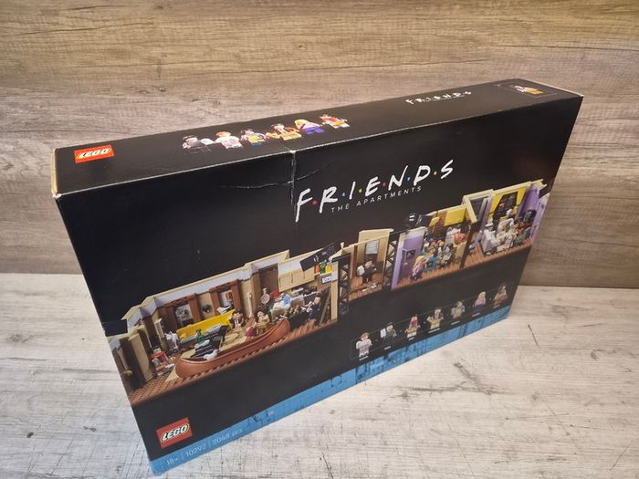 Lego 10292 Friends The Apartments