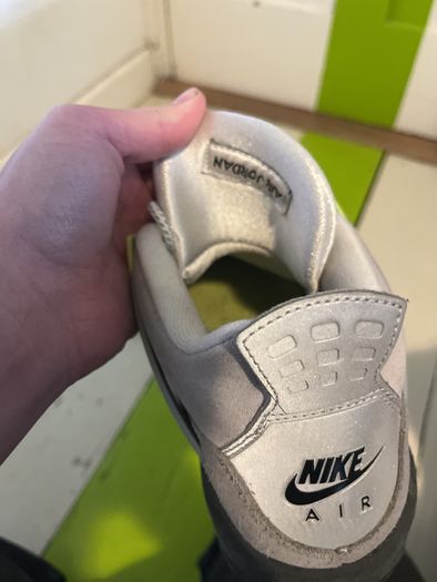 jordan 4 retro SE neon