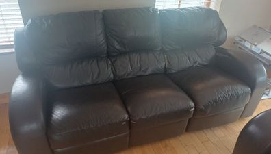 3 + 2 leather recliner sofas