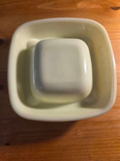 Vintage pernod ash tray