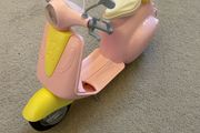 barbie moped