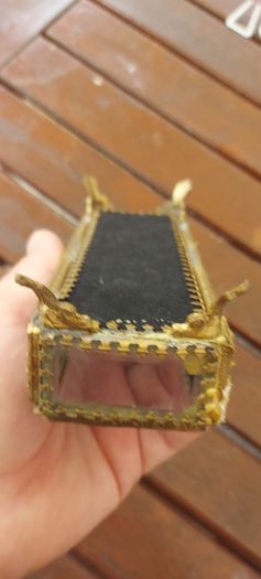 french antique ring /jewellery box ,,see pictures for condition, used , fair condition,few marks etc sold as is,