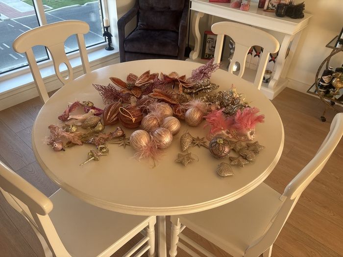 christmas tree decorations
