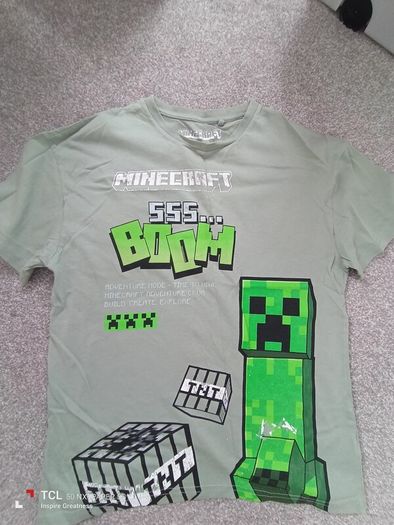 boy's t-shirt . Age 9/10