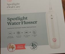 Water flosser Spotlight
