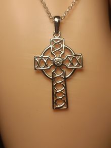 High Quality Sterling Silver Celtic Cross & Belcher Chain