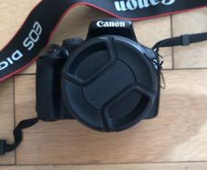 canon EOS 1100D