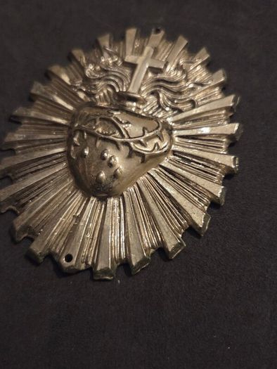 Large Heavy Metal Sacred Heart Medallion