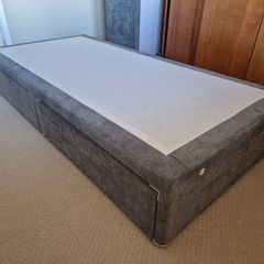 Single bed bases