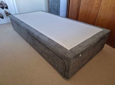 Single bed bases