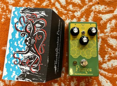 EarthQuaker Devices Plumes signal shredder